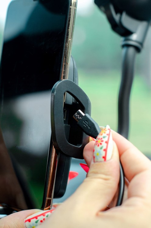 9aae33f4093841a9d54c8f7f27321472