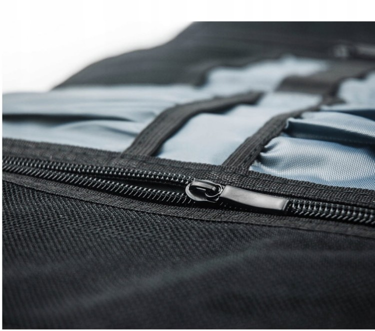 c18e84e8c2b2175a44a995155ee66738